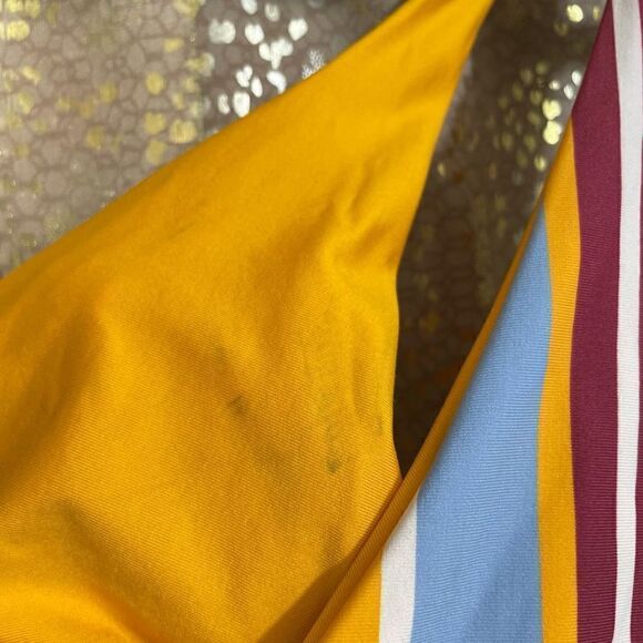 VENUS yellow stripe reversible bikini top, M - Picture 4 of 4